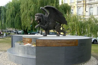 This winged lion near the Malostranská metro stop commemorates the Czechoslovak air personnel who served with the RAF (photo via Wikimedia / Mojmir Churavy)
