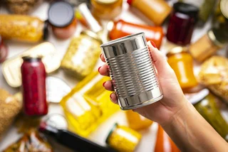 Donate to Czech food banks at grocery stores nationwide this weekend