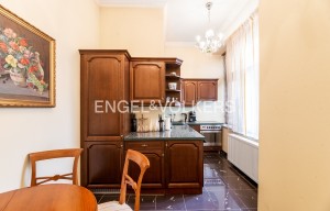 Apartment for rent, 3+1 - 2 bedrooms, 137m<sup>2</sup>