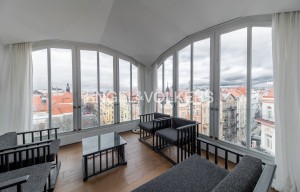 Apartment for rent, 4+kk - 3 bedrooms, 408m<sup>2</sup>