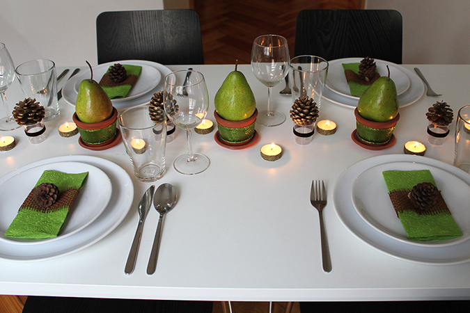 3 easy ways to decorate a holiday table