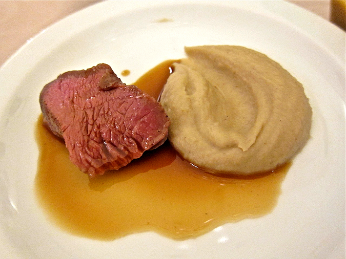 Maurer's Grand Restaurant Guide 2012