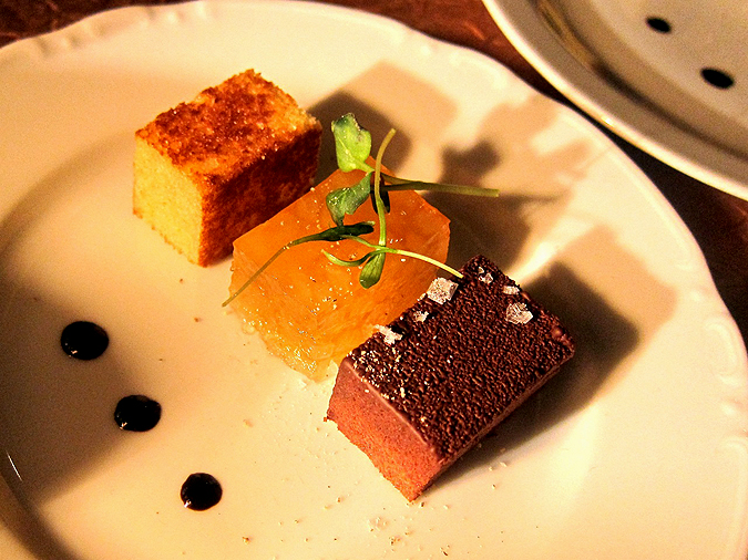 Maurer's Grand Restaurant Guide 2012