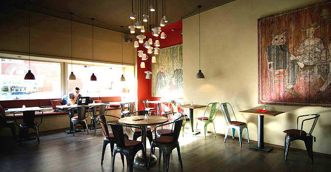 Café Review: Avion Street Café