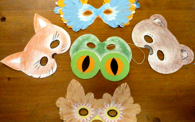 The family that makes masks together...