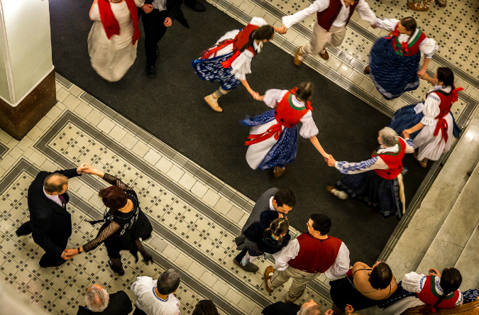 PHOTOS: Having a (Moravian) Ball