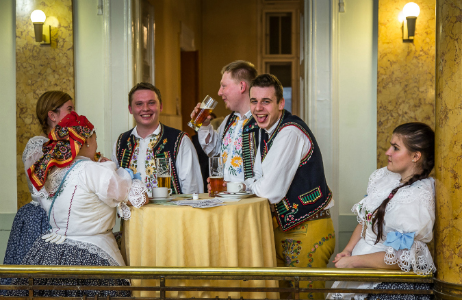 PHOTOS: Having a (Moravian) Ball