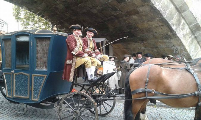 Outlander Season 2 Now Filming in Prague
