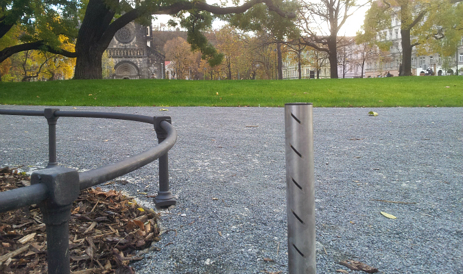 Dog Urinals Pop Up Around Prague