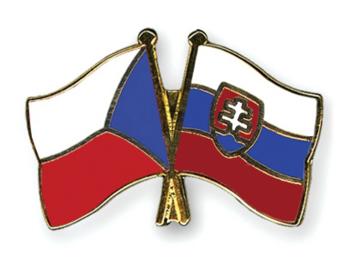 Photo: www.crossed-flag-pins.com