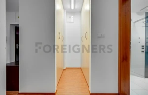Apartment for rent, 4+kk - 3 bedrooms, 240m<sup>2</sup>