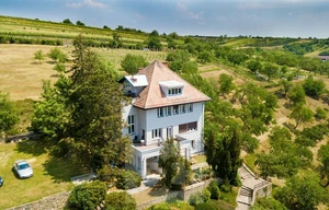 Family house for sale, 557m<sup>2</sup>, 8846m<sup>2</sup> of land