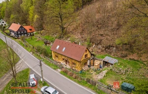 Family house for sale, 137m<sup>2</sup>, 744m<sup>2</sup> of land