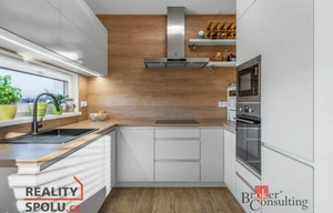 Family house for sale, 90m<sup>2</sup>, 816m<sup>2</sup> of land