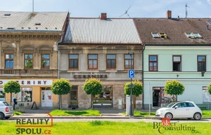 Family house for sale, 183m<sup>2</sup>, 580m<sup>2</sup> of land