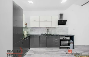 Family house for sale, 178m<sup>2</sup>, 846m<sup>2</sup> of land