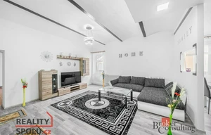 Family house for sale, 178m<sup>2</sup>, 846m<sup>2</sup> of land