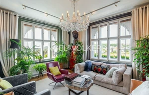 Apartment for rent, 5+kk - 4 bedrooms, 600m<sup>2</sup>