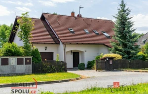 Family house for sale, 202m<sup>2</sup>, 886m<sup>2</sup> of land