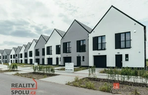 Family house for sale, 166m<sup>2</sup>, 463m<sup>2</sup> of land