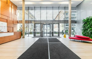 Office for rent, 330m<sup>2</sup>