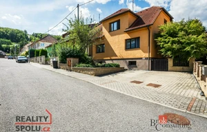 Family house for sale, 222m<sup>2</sup>, 1786m<sup>2</sup> of land