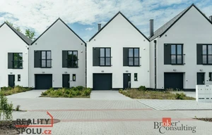 Family house for sale, 166m<sup>2</sup>, 402m<sup>2</sup> of land