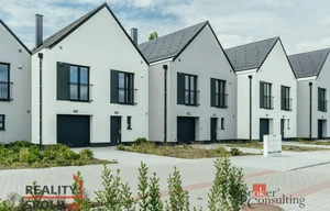 Family house for sale, 166m<sup>2</sup>, 317m<sup>2</sup> of land