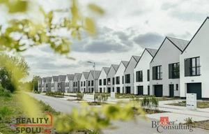 Family house for sale, 166m<sup>2</sup>, 317m<sup>2</sup> of land