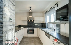 Family house for sale, 143m<sup>2</sup>, 395m<sup>2</sup> of land