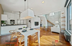 Apartment for sale, 3+kk - 2 bedrooms, 221m<sup>2</sup>