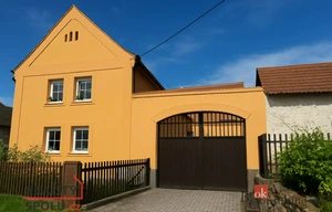 Family house for sale, 230m<sup>2</sup>, 1072m<sup>2</sup> of land