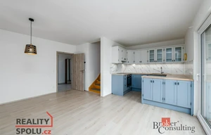 Family house for sale, 90m<sup>2</sup>, 185m<sup>2</sup> of land