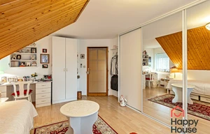 Family house for sale, 180m<sup>2</sup>, 576m<sup>2</sup> of land