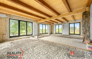 Family house for sale, 384m<sup>2</sup>, 12818m<sup>2</sup> of land