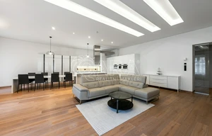 Apartment for rent, 3+kk - 2 bedrooms, 186m<sup>2</sup>
