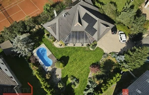 Family house for sale, 280m<sup>2</sup>, 981m<sup>2</sup> of land