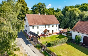 Family house for sale, 250m<sup>2</sup>, 1451m<sup>2</sup> of land