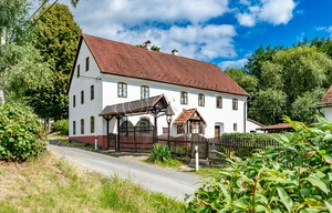 Family house for sale, 250m<sup>2</sup>, 1451m<sup>2</sup> of land