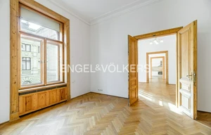 Apartment for rent, 5+1 - 4 bedrooms, 171m<sup>2</sup>
