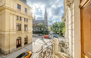 Apartment for rent, 5+1 - 4 bedrooms, 171m<sup>2</sup>