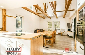 Family house for sale, 110m<sup>2</sup>, 110m<sup>2</sup> of land