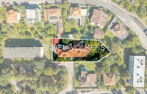 Family house for sale, 600m<sup>2</sup>, 1350m<sup>2</sup> of land