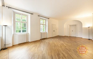 Apartment for rent, 4+1 - 3 bedrooms, 187m<sup>2</sup>