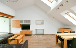 Apartment for rent, 4+kk - 3 bedrooms, 100m<sup>2</sup>