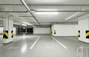 Parking space for rent, 15m<sup>2</sup>
