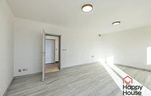 Apartment for rent, 5+kk - 4 bedrooms, 141m<sup>2</sup>