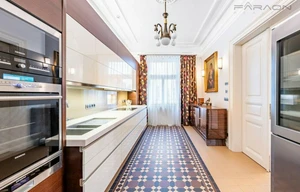 Apartment for rent, 4+1 - 3 bedrooms, 184m<sup>2</sup>