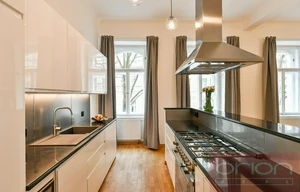 Apartment for rent, 3+kk - 2 bedrooms, 118m<sup>2</sup>
