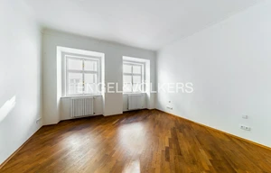 Apartment for rent, 4+1 - 3 bedrooms, 170m<sup>2</sup>